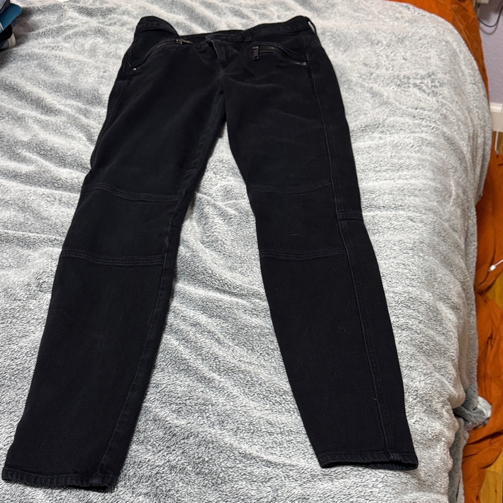 Vince Women's Dark Black Skinny Jeans
